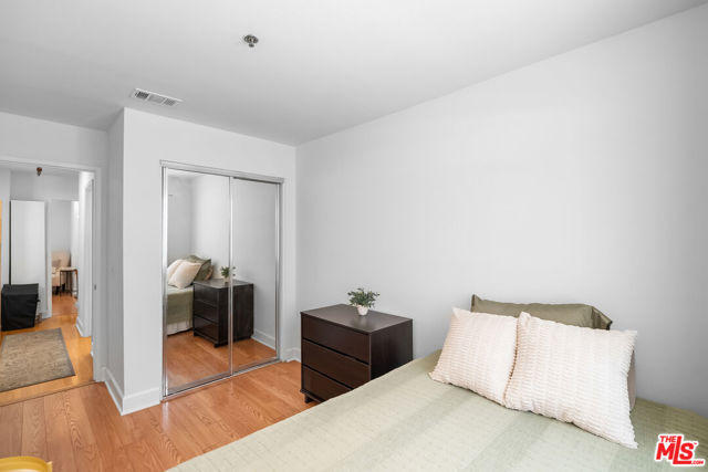 241 Monterey Road, South Pasadena CA: https://media.crmls.org/mediaz/f74dfc93-ae23-4d2e-80ef-dbdd069d7d6a.jpg