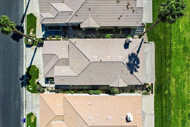 78071 Calle Norte, La Quinta CA: https://media.crmls.org/mediaz/f74e790a-0b0c-4d61-bd7e-3440936d7ffe.jpg