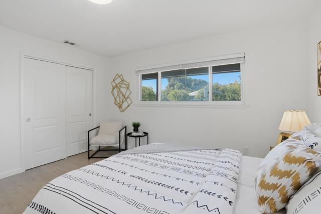 2296 Pulgas Avenue, East Palo Alto CA: https://media.crmls.org/mediaz/f74e7c8c-a650-49af-a917-d576bce91e1c.jpg