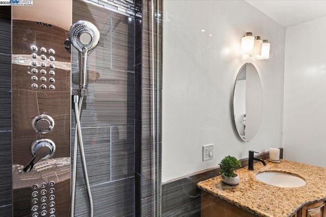 28399 CUBBERLEY CT, Hayward CA: https://media.crmls.org/mediaz/f74f1eb9-63ba-42d7-bdc6-13508cdff19b.jpg