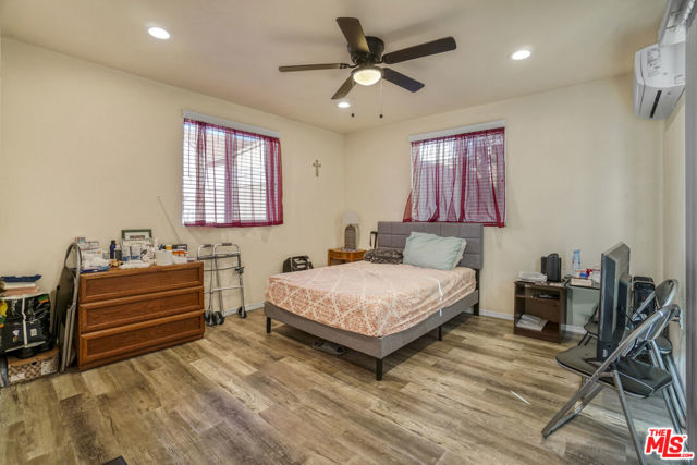 2046 W 112th Street, Los Angeles CA: https://media.crmls.org/mediaz/f74f1f25-4b0f-4212-8b70-3271a5e431f4.jpg