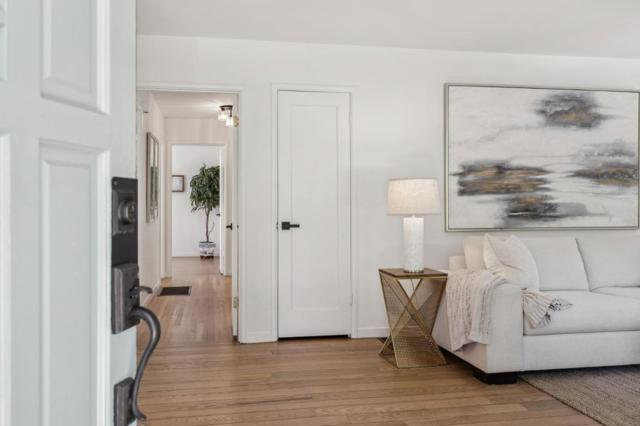 4061 Verdosa Drive, Palo Alto CA: https://media.crmls.org/mediaz/f75028dd-116c-4613-b42f-0578e0822349.jpg