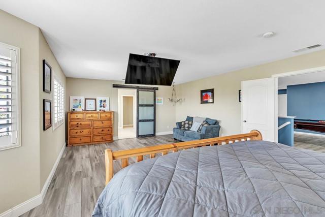 4252 Alta Vista Court, Oceanside CA: https://media.crmls.org/mediaz/f7506bb4-3c54-41b2-a3ab-56cda9c189d2.jpg