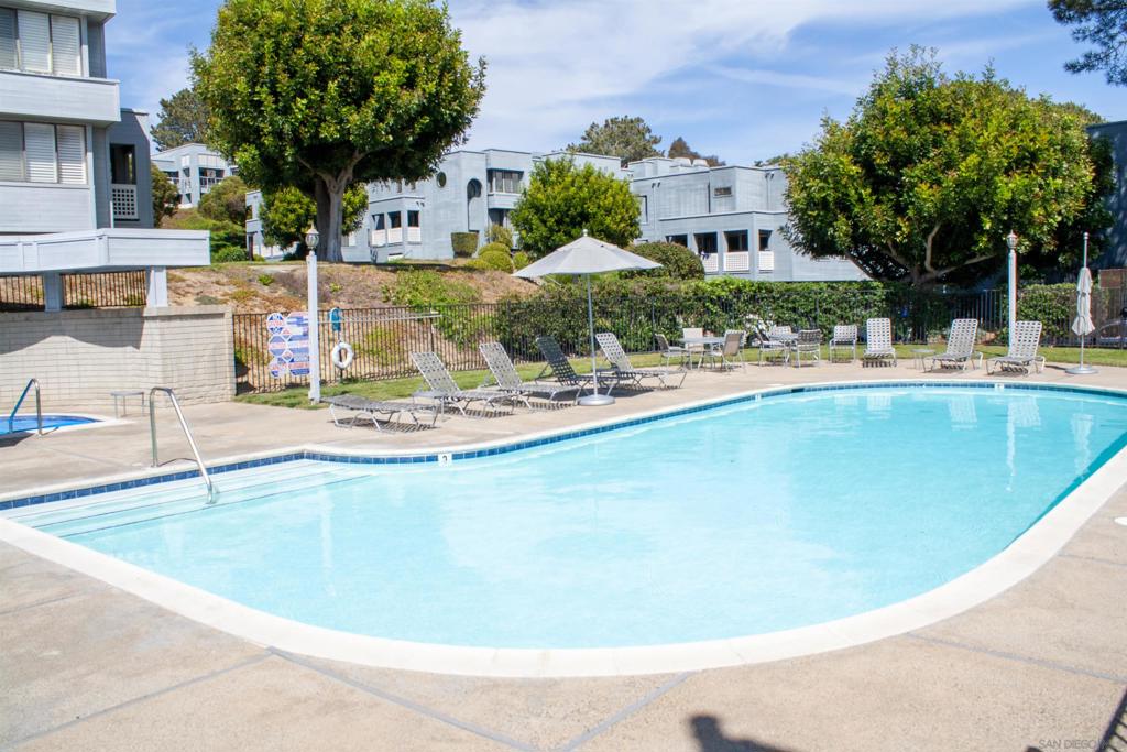 814 America Way - photo 18