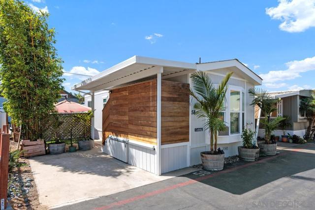 1549 N Vulcan Ave, Encinitas CA: https://media.crmls.org/mediaz/f75383f5-e363-4a40-8cfc-9f120df4604e.jpg