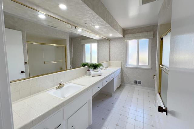12141 Viewoak Drive, Saratoga CA: https://media.crmls.org/mediaz/f753df59-2fe8-454a-8c6d-7ecc31d435ab.jpg