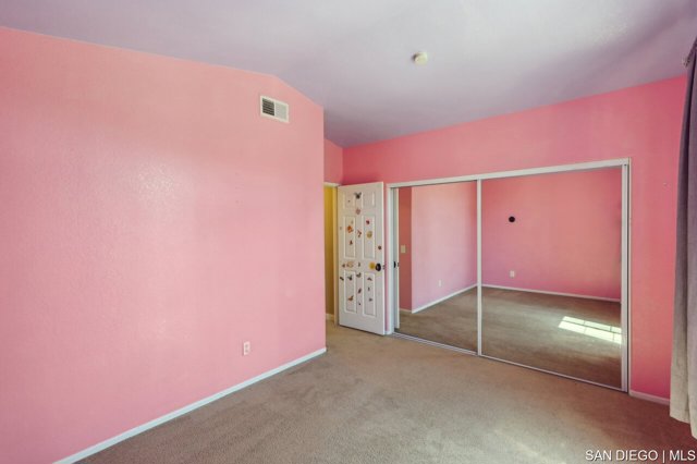 25 Villa Roma, Lake Elsinore CA: https://media.crmls.org/mediaz/f7541a25-4ee2-471f-b1b3-5c3045c86d3b.jpg