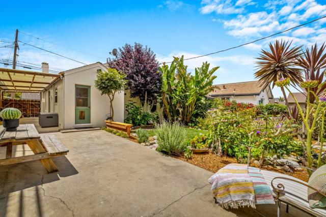 255 Katherine Avenue, Salinas CA: https://media.crmls.org/mediaz/f7547d16-c106-4fae-9106-2c7e3ddf3201.jpg