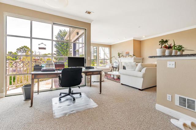 200 Portola Drive, San Francisco CA: https://media.crmls.org/mediaz/f754b7da-0bbc-46fb-a87f-2399e1743c19.jpg
