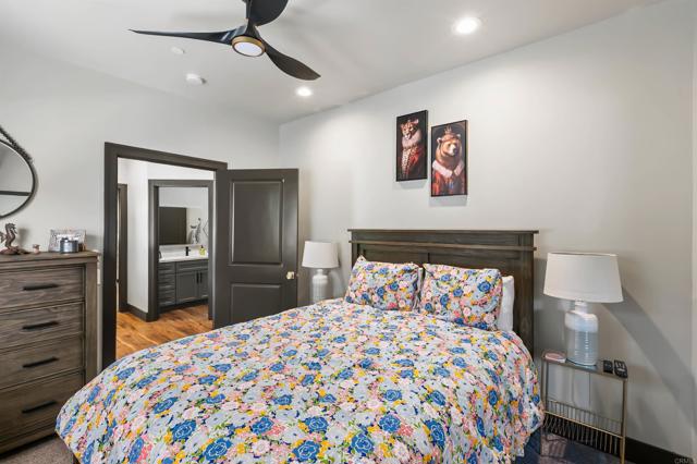 Detail Gallery Image 16 of 67 For 296 East Ln, El Cajon,  CA 92021 - 3 Beds | 2 Baths