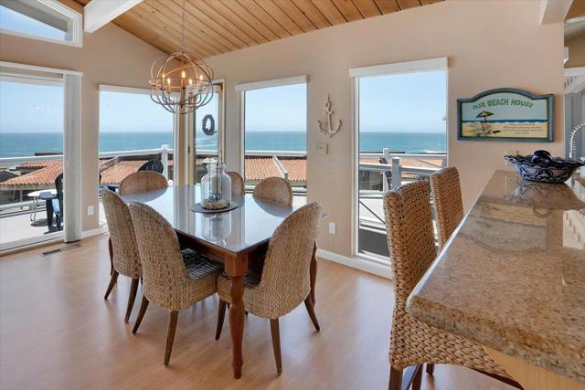 665 Sand Dollar Lane, Watsonville CA: https://media.crmls.org/mediaz/f7558a03-fb6d-4ea1-9d5d-015d33d45b10.jpg