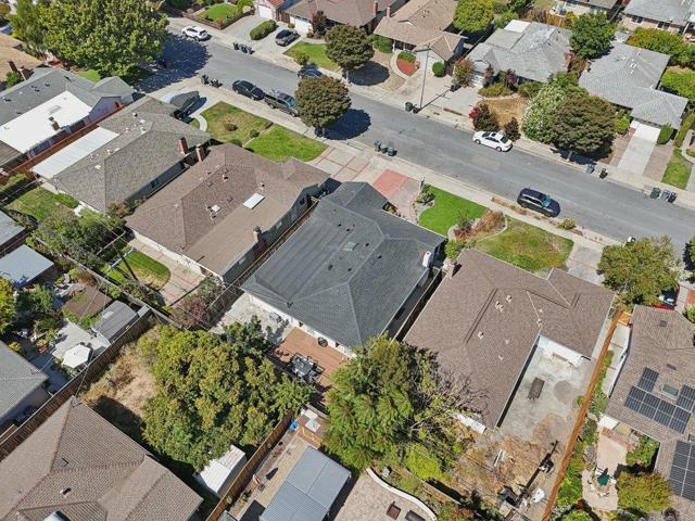 674 Manzanita Avenue, Sunnyvale CA: https://media.crmls.org/mediaz/f755bc1c-8e43-4ec0-9e0e-ea75b4416be4.jpg