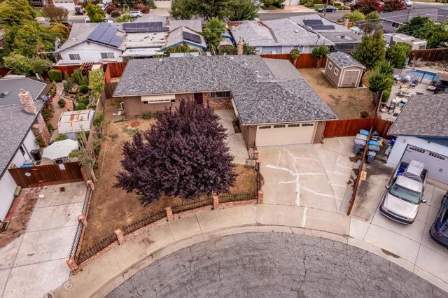 8420 David Court, Gilroy CA: https://media.crmls.org/mediaz/f755bff9-9360-48d1-90d3-cd4602bd8a83.jpg