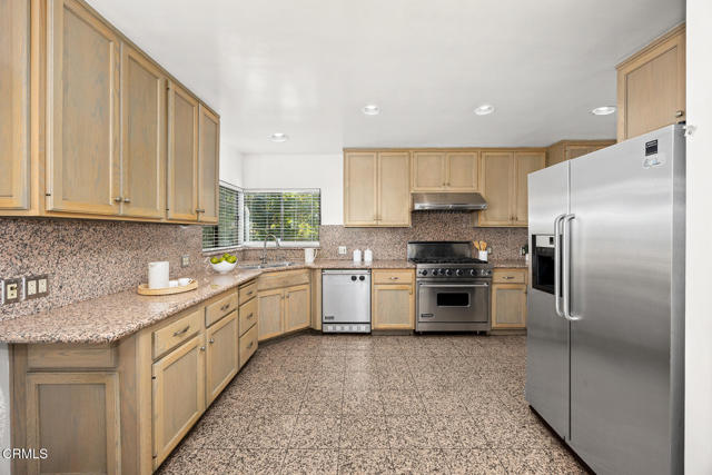 Detail Gallery Image 15 of 45 For 625 Chester Ave, San Marino,  CA 91108 - 5 Beds | 3 Baths