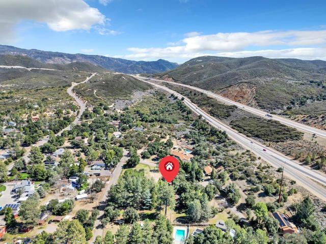 28967 Oak Ln, Pine Valley CA: https://media.crmls.org/mediaz/f755f098-a70b-4bcd-a32f-56371af00259.jpg