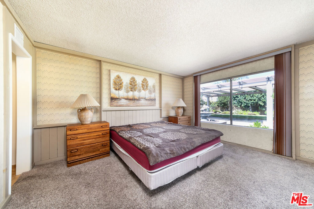 MLS #25610801 image #15