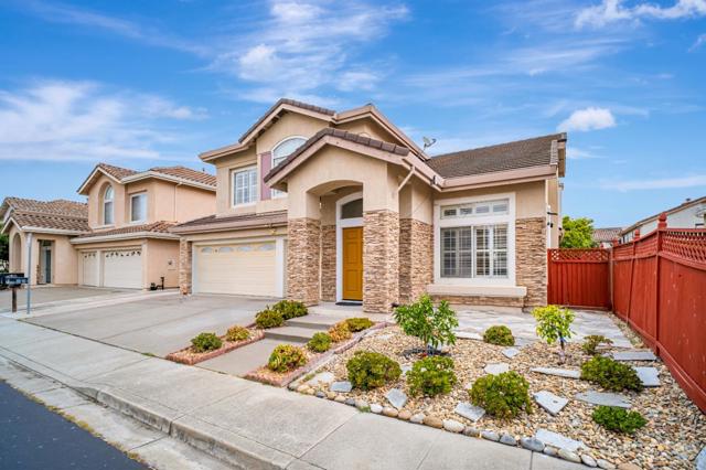 15180 Orion Rd, San Leandro CA: https://media.crmls.org/mediaz/f7563c94-37c5-427e-b77b-18c58d7b59c8.jpg