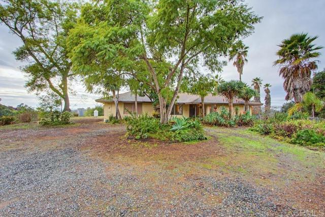 Detail Gallery Image 3 of 74 For 3655 Lupine Ln, Fallbrook,  CA 92028 - 3 Beds | 2 Baths