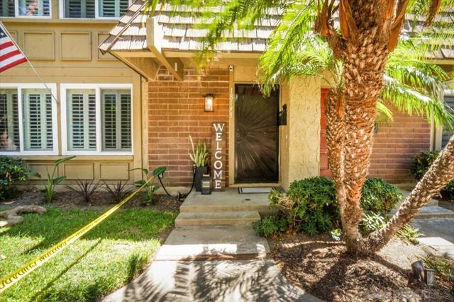 18195 Canyon Court, Fountain Valley, California 92708, 3 Bedrooms Bedrooms, ,2 BathroomsBathrooms,Townhouse,For Sale,Canyon Court,240018923SD