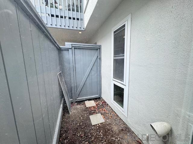 79 Antigua CT, Coronado CA: https://media.crmls.org/mediaz/f757c3c9-58d6-4538-97f1-b640f3b16d4a.jpg
