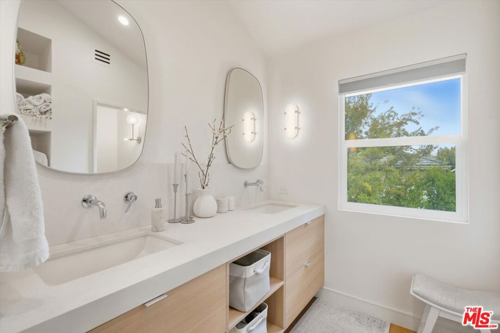 MLS #25625545 image #20