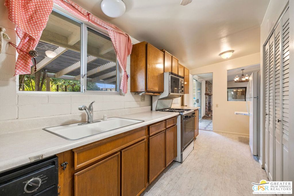 MLS #25618493PS image #16