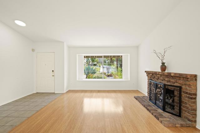 Detail Gallery Image 5 of 32 For 1818 Sonett St, El Cajon,  CA 92019 - 3 Beds | 2 Baths