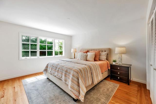 632 Saint Claire Drive, Palo Alto CA: https://media.crmls.org/mediaz/f75a7431-1fc1-41f0-ba0b-cd474328c612.jpg
