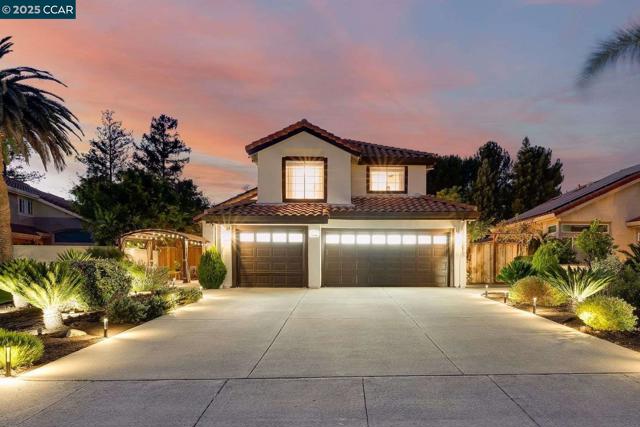 1021 Montclair Court, Livermore CA: https://media.crmls.org/mediaz/f75ac326-9f4f-4493-a929-2bf5457e8864.jpg