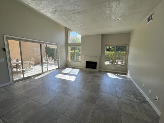 Image 11 of 15 For 41737 Armanac Court