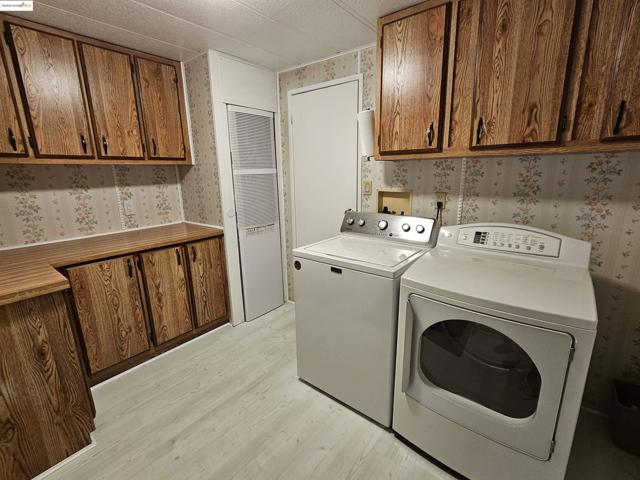 216 Orangevale, Pittsburg CA: https://media.crmls.org/mediaz/f75c1b47-1b9f-4a54-8187-4f5a0ee9304c.jpg