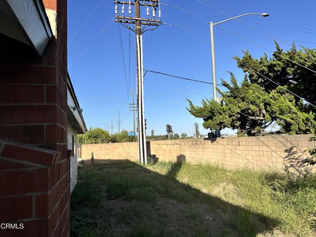 6368 Hunter Street, Ventura CA: https://media.crmls.org/mediaz/f75c600b-017e-4cec-9c12-8ef04d562a68.jpg