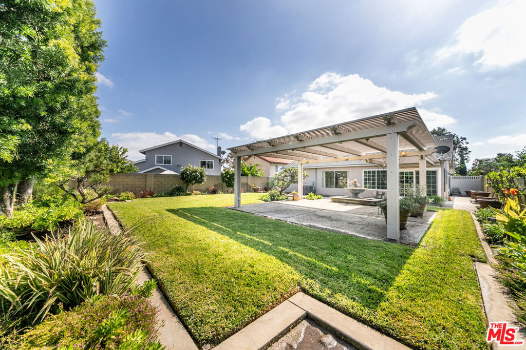 MLS #25610801 image #24