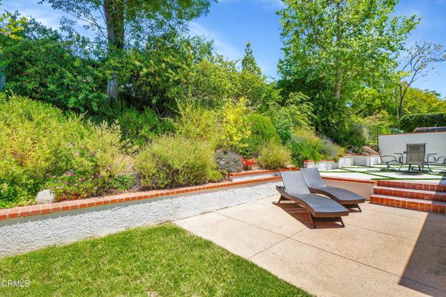 4559 Rayburn Street, Westlake Village CA: https://media.crmls.org/mediaz/f75dfb69-d8b9-42ce-aff0-30c42259b9c9.jpg