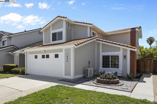 1656 Briarcrest Ct, San Jose CA: https://media.crmls.org/mediaz/f75e0942-1776-4061-ade1-0e83d9a3ccbb.jpg