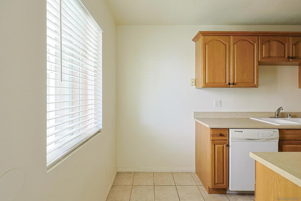 4425 50th St. - photo 18