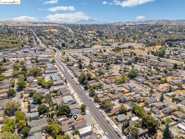 Image 30 of 33 For 416 Benicia Rd