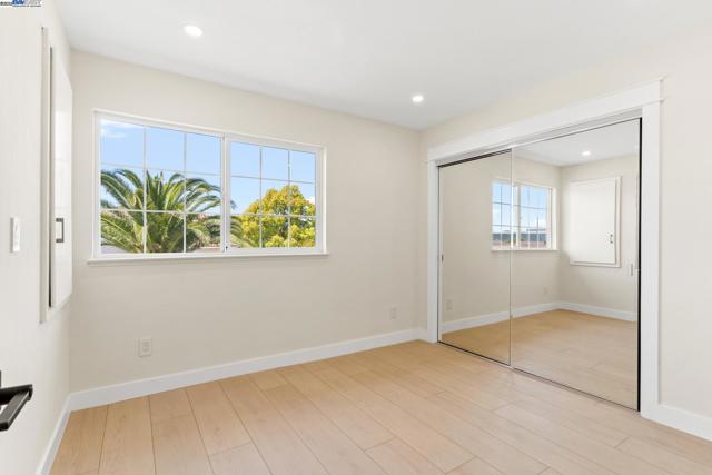 37807 Lobelia Dr, Newark CA: https://media.crmls.org/mediaz/f7603128-3f1c-4836-a694-b04557c75dae.jpg