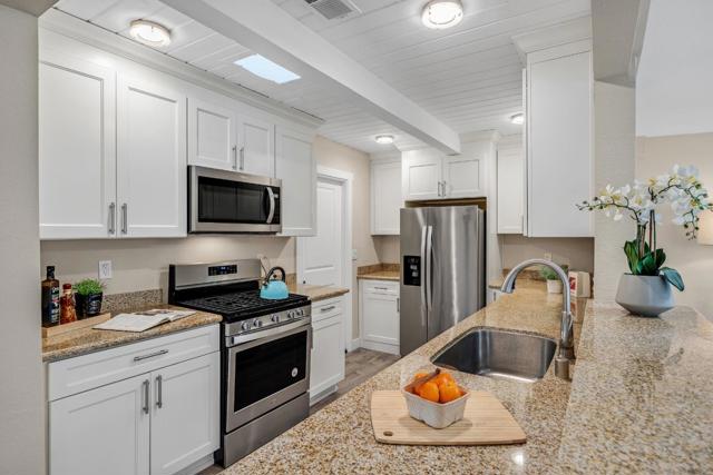 2859 Hillside Avenue, Concord CA: https://media.crmls.org/mediaz/f7624316-f447-4ef8-818d-a89d8456dbe4.jpg