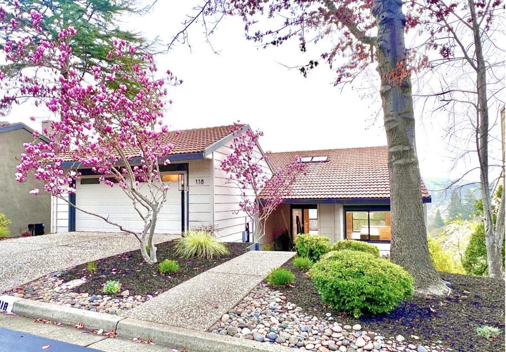 118 Merion Terrace