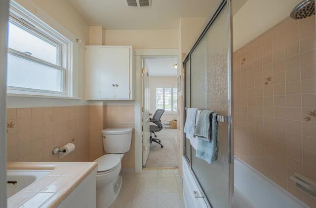 205 Maple Street, Salinas CA: https://media.crmls.org/mediaz/f7645347-33cf-4382-ae83-b0daacba2016.jpg