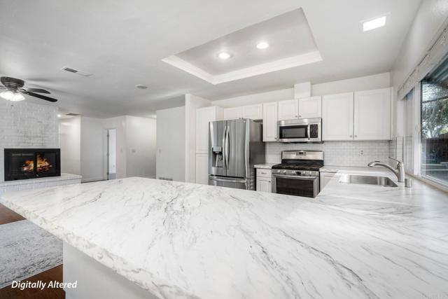 Detail Gallery Image 18 of 44 For 338 Rancho Vista Pl, Vista,  CA 92083 - 4 Beds | 2 Baths