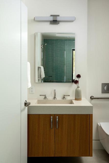 596 Franklin Street, Mountain View CA: https://media.crmls.org/mediaz/f764bf5d-3749-4b93-8fcc-f8b29a1ef052.jpg