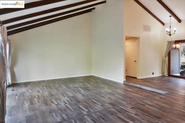 1610 Lawrence Rd, Danville CA: https://media.crmls.org/mediaz/f7657713-4523-4305-9eb0-29f2bf1e3c9b.jpg