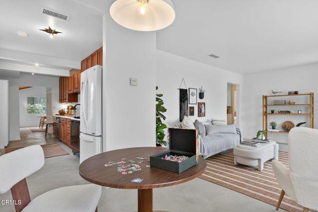 Detail Gallery Image 10 of 37 For 110 Drown Ave, Ojai,  CA 93023 - 3 Beds | 2 Baths