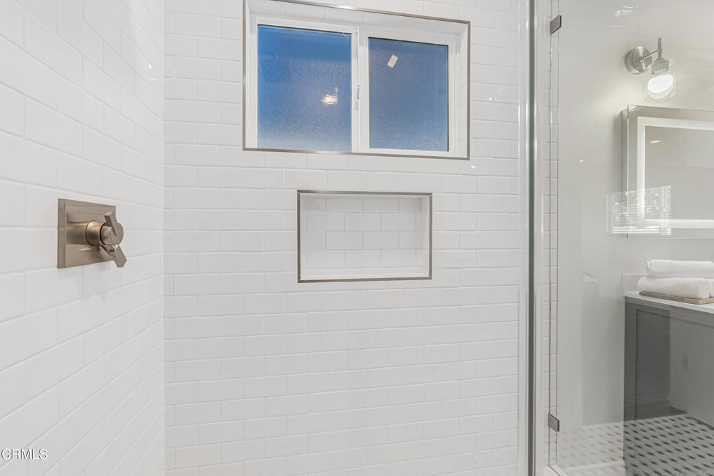 15233 Camarillo StreetSherman Oaks img 45