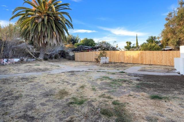 Image 40 of 41 For 7420 Jamacha Road