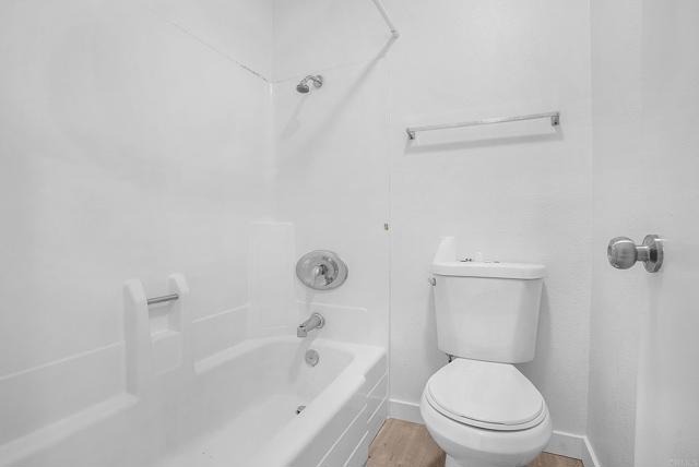 Detail Gallery Image 14 of 32 For 2588 Pennington, San Diego,  CA 92139 - 3 Beds | 3 Baths