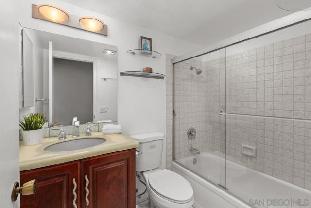 3762 Balboa Terrace Unit B, San Diego CA: https://media.crmls.org/mediaz/f76aeecf-dc7a-463c-8ff0-f99a3d953729.jpg