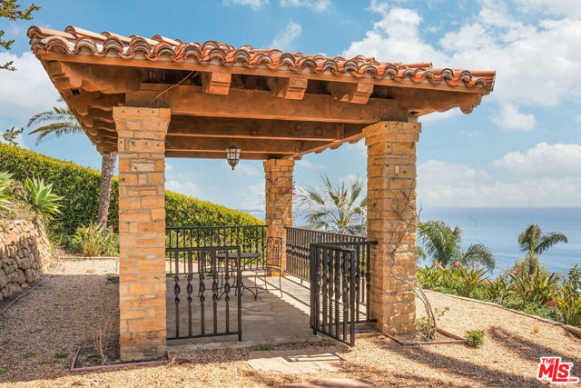 4440 Encinal Canyon Road, Malibu CA: https://media.crmls.org/mediaz/f76bd633-0be9-4117-892d-b599bce2a189.jpg